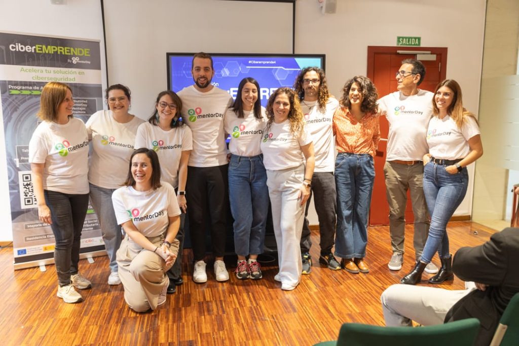 TeamWorkz y English for Us, bicampeones de CiberEmprende en Canarias -